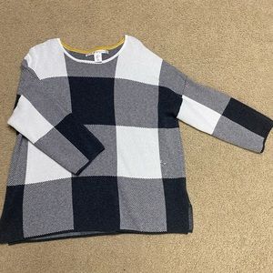 Buffalo Plaid Max studio sweater size XL